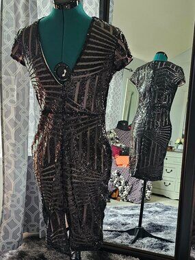 Kcaria Art Deco Geometric Sequin Bodycon Cocktail Dress – Deep V‑Neck, Size L